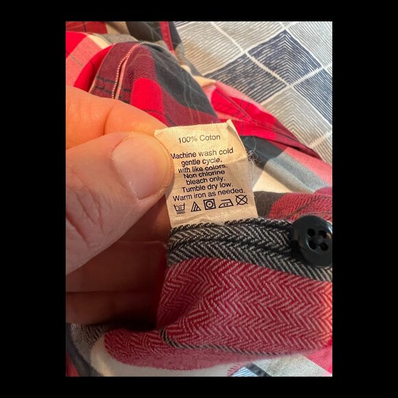 J.Crew Men’s Flannel Shirt – Red & Black Plaid, Size M - Picture 4 of 4